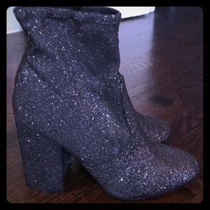 Sparkly black ankle boots 10